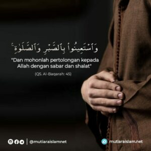 Tidak kira apa pun perjuangan kita, seberat mana pun perjuangan itu, jangan sesekali mengalah. Orang yang mengalah sebelum berjuang akan merasa kerugian yang amat besar bila melihat orang lain berjaya mengecapi kejayaan. Berjaya atau tidak bukanlah urusan kita untuk memikirkannya, apa yang perlu kita lakukan adalah teruskan usaha dan berjuang sehingga ke titik terakhir supaya apa yang kita perjuangkan akan membuahkan hasil yang baik. Walaupun jika kita gagal, sekurang-kurangnya kita gagal dengan pengalaman berjuang tanpa mengalah.